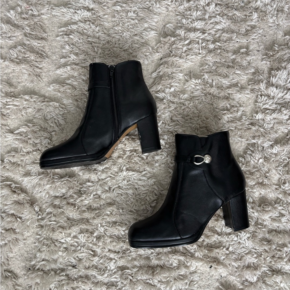 Black Vintage Leather Heeled Boots